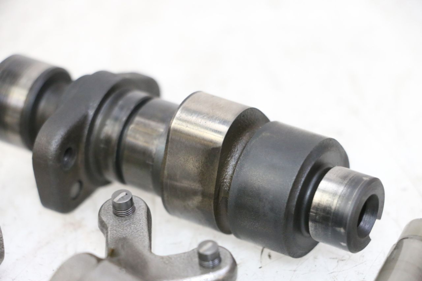 photo de ÁRVORE DE CAMES SUZUKI BURGMAN 125 (2007 - 2014) - Pontos de fixação