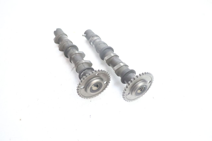 photo de ÁRVORE DE CAMES SUZUKI BURGMAN EXECUTIVE ABS 650 (2006 - 2012) - Detalhe da peça