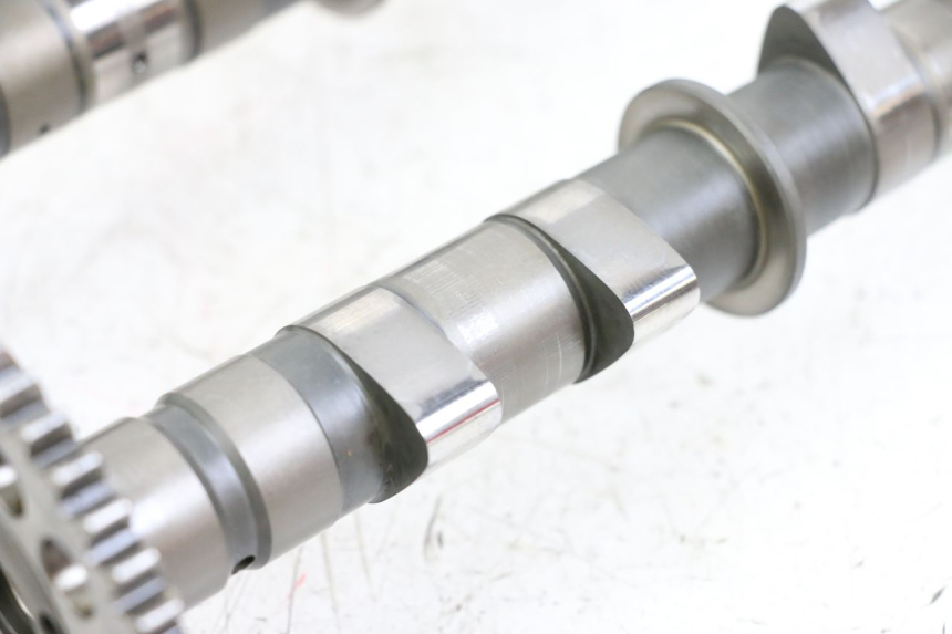 photo de ÁRVORE DE CAMES YAMAHA FJR ABS 1300 (2006 - 2012) - Vista de perto
