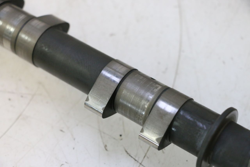 photo de Árvore de cames YAMAHA FJR 1300 (2001 - 2005) - Vista geral
