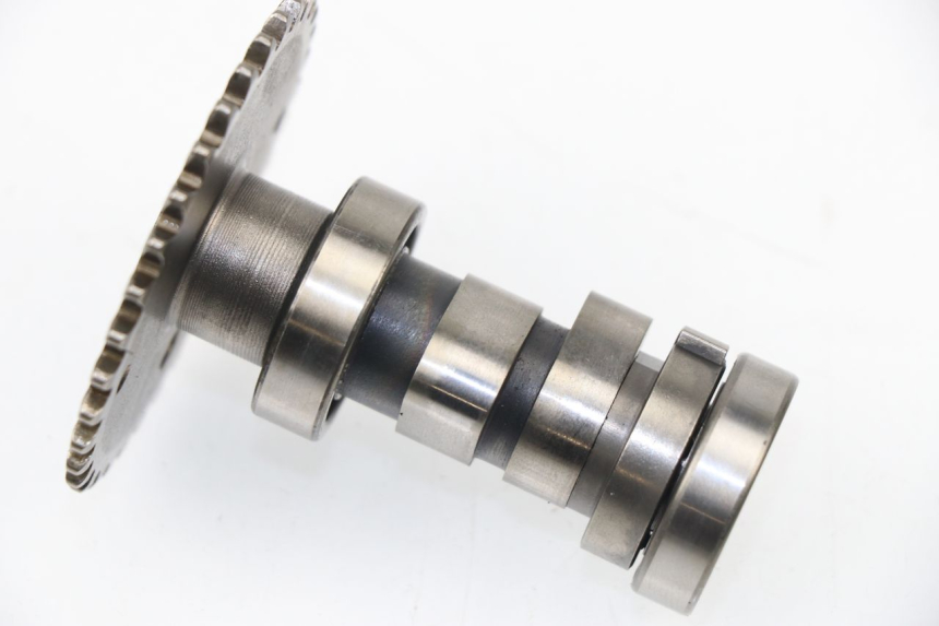 photo de ÁRVORE DE CAMES REVATTO FUTURA GT 125 (2006 - 2008) - Detalhe da peça