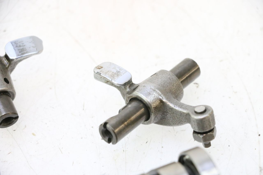 photo de ÁRVORE DE CAMES PEUGEOT KISBEE 4T 50 (2010 - 2017) - Outro ângulo de visão