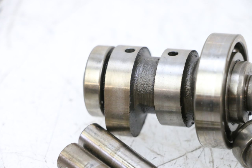 photo de ÁRVORE DE CAMES YAMAHA NEOS NEO'S 4T 50 (2008 - 2016) - Outro ângulo de visão