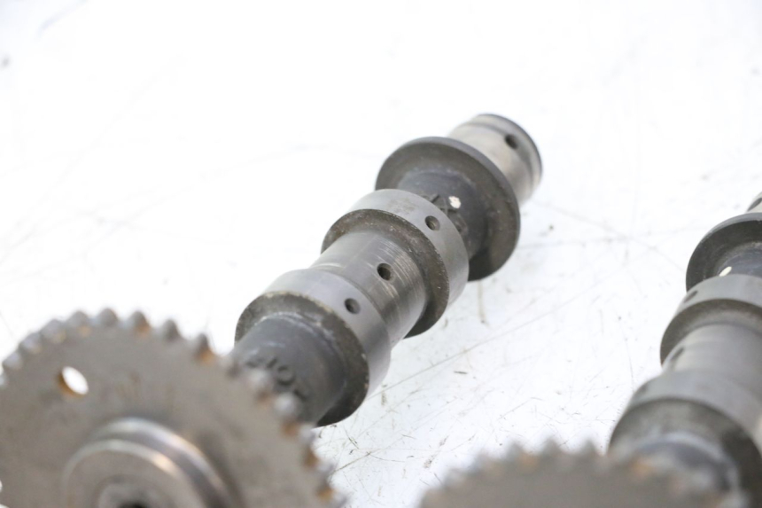 photo de Árvore de cames SUZUKI SV S 650 (2003 - 2009) - Peça verificada
