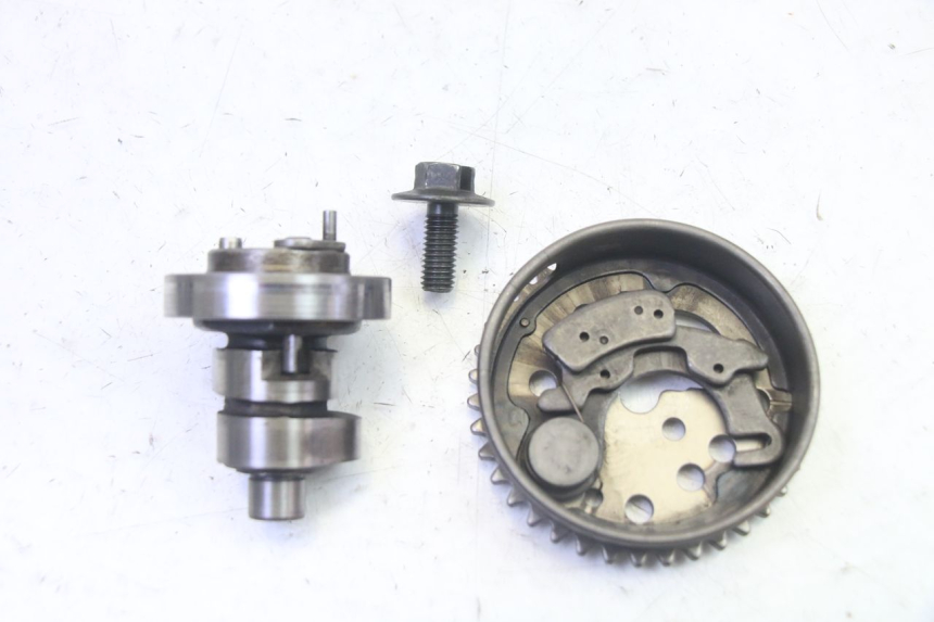photo de ÁRVORE DE CAMES YAMAHA X-MAX XMAX 125 (2010 - 2013) - Pontos de fixação