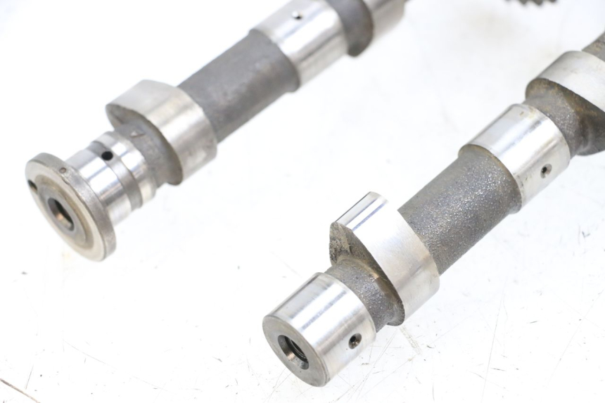 photo de ÁRVORE DE CAMES YAMAHA XJ F 900 (1983 - 1994) - Pontos de fixação