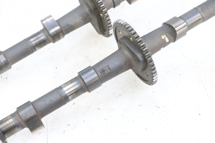 photo de ÁRVORE DE CAMES KAWASAKI ZR 7 750 (1999 - 2004) - Peça verificada