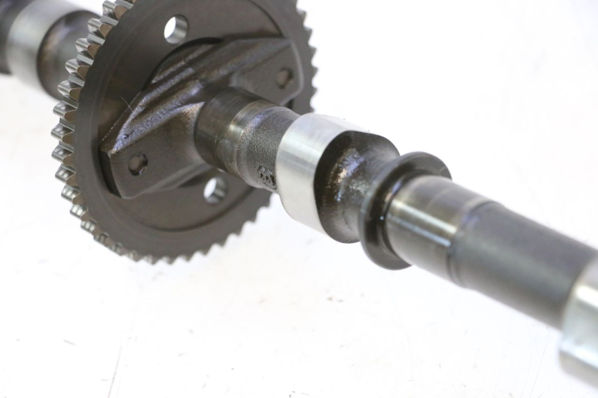 photo de ÁRVORE DE CAMES DE ESCAPE SUZUKI GSF N BANDIT 1200 (2001 - 2005) - Pontos de fixação