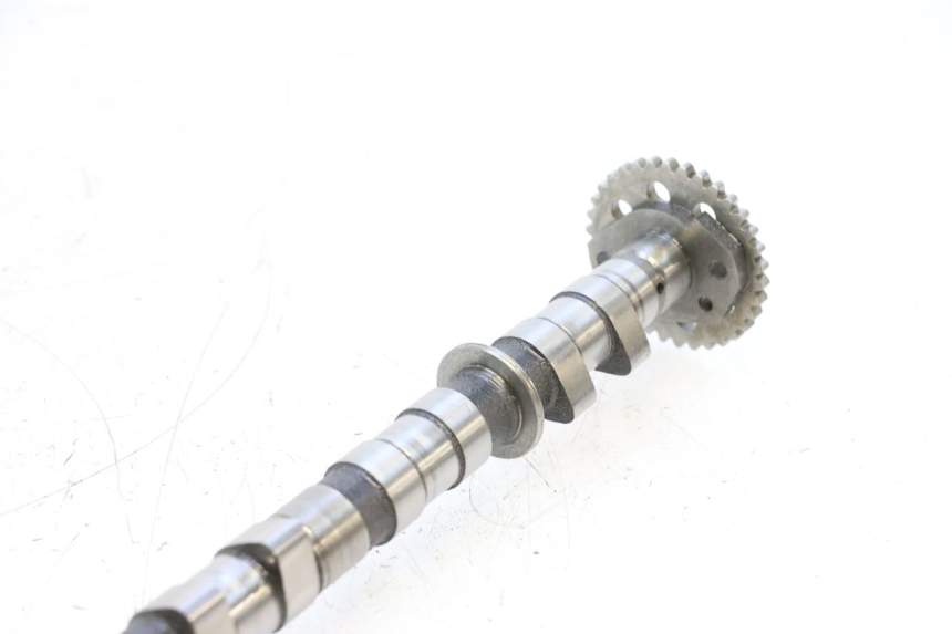 photo de ÁRVORE DE CAMES DE ESCAPE YAMAHA XJ6 ABS 600 (2008 - 2016) - Zoom do estado de desgaste