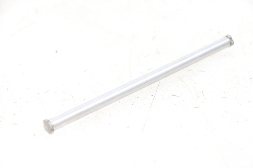 photo de EIXO DE EMBREAGEM SUZUKI GS GSE 500 (2001 - 2003) - Outro ângulo de visão