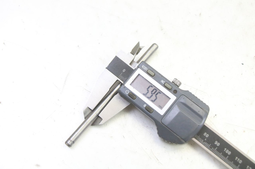 photo de EIXO DE EMBREAGEM SUZUKI SV S 650 (2003 - 2009) - Ampliação técnica