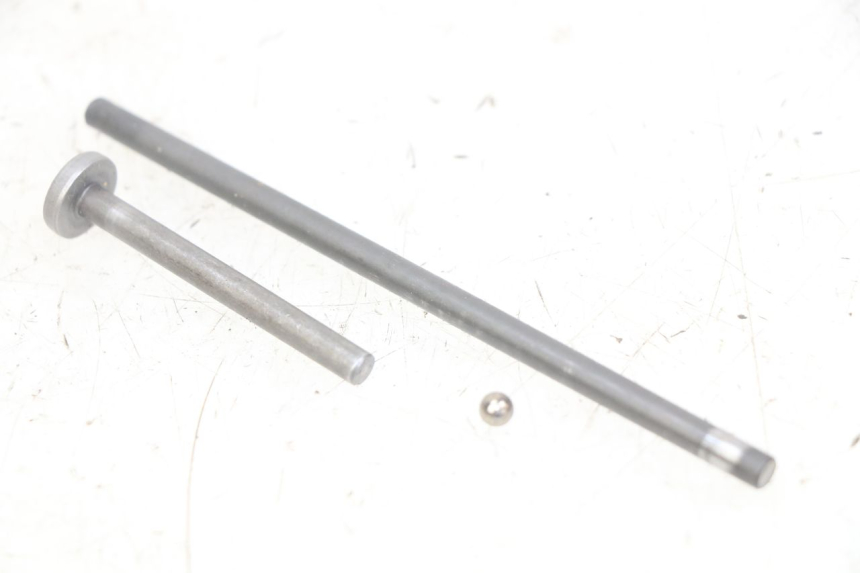 photo de EIXO DE EMBREAGEM PEUGEOT XP6 50 (2006 - 2011) - Detalhe da peça