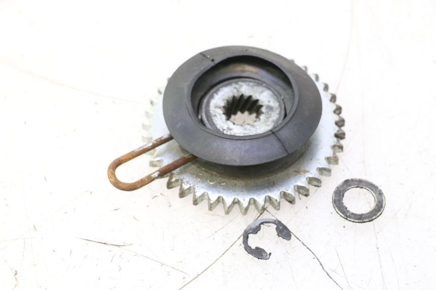 photo de EIXO DE CHUTEIRA PEUGEOT 103 SPX CLIP 50 (1989 - 1992) - Peça verificada