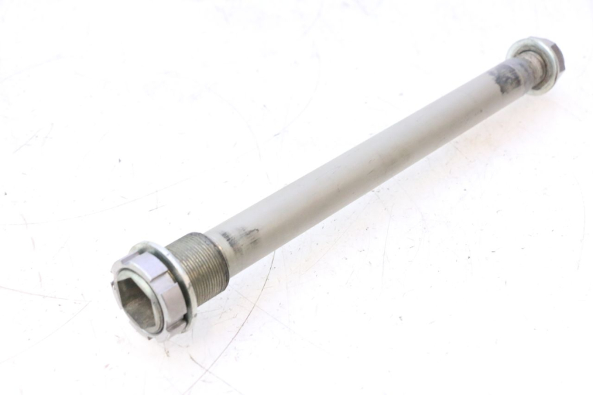 photo de EIXO DO BRAÇO OSCILANTE YAMAHA YZF R6 600 (2008 - 2009) - Detalhe da peça