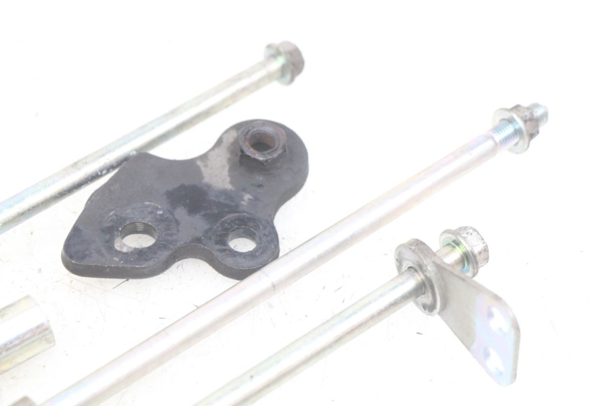 photo de EIXO DO MOTOR HONDA FJS SILVERWING SILVER WING 400 (2009 - 2016) - Outro ângulo de visão