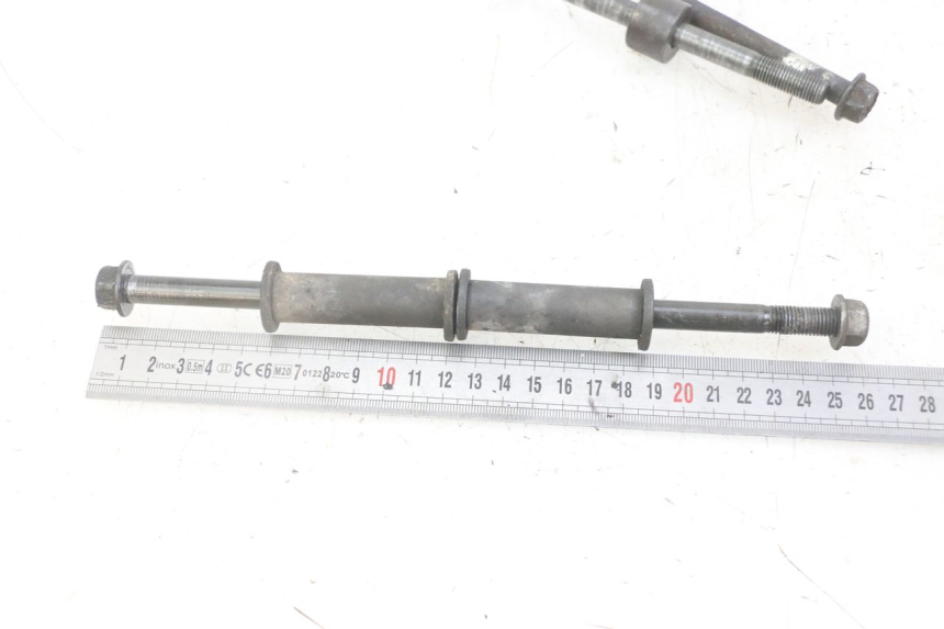 photo de EIXO DO MOTOR SUZUKI GS GSE 500 (2001 - 2003) - Vista geral