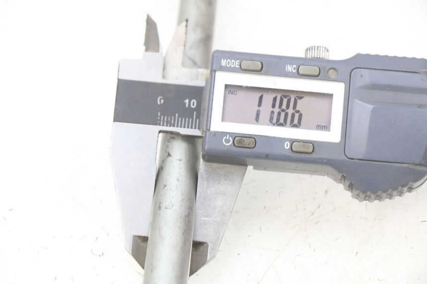 photo de EIXO DO MOTOR SACHS SPEEDJET 2T 50 (2007 - 2014) - Outro ângulo de visão