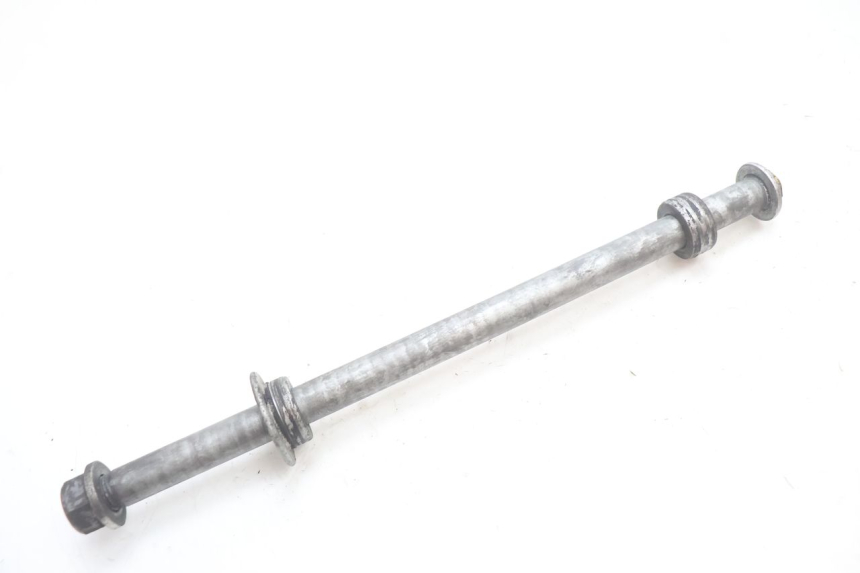 photo de EIXO DA RODA TRASEIRA HONDA CB F HORNET 600 (2005 - 2006) - Detalhe da peça