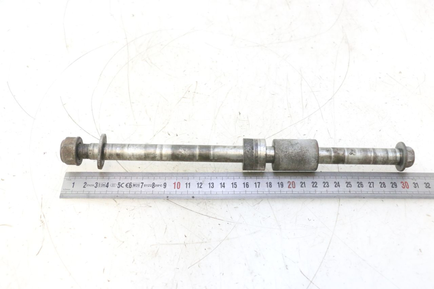 photo de EIXO DA RODA TRASEIRA HONDA CB TWO FIFTY 250 (1991 - 2002) - Ampliação técnica