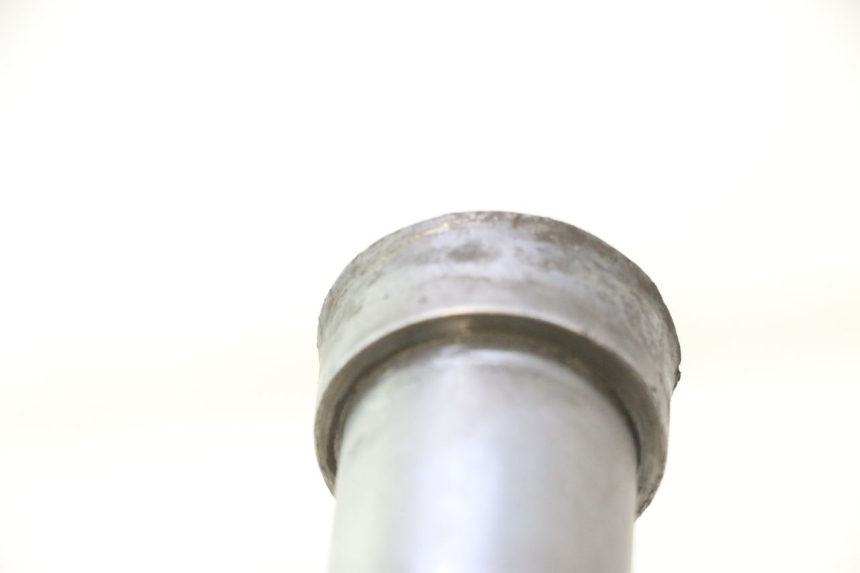 photo de EIXO DA RODA TRASEIRA GILERA GP 800 (2007 - 2013) - Estado da superfície