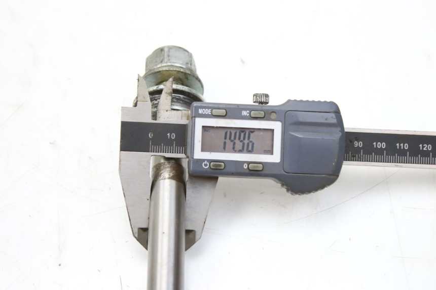 photo de EIXO DA RODA TRASEIRA SYM HUSKY 125 (1999 - 2005) - Vista geral