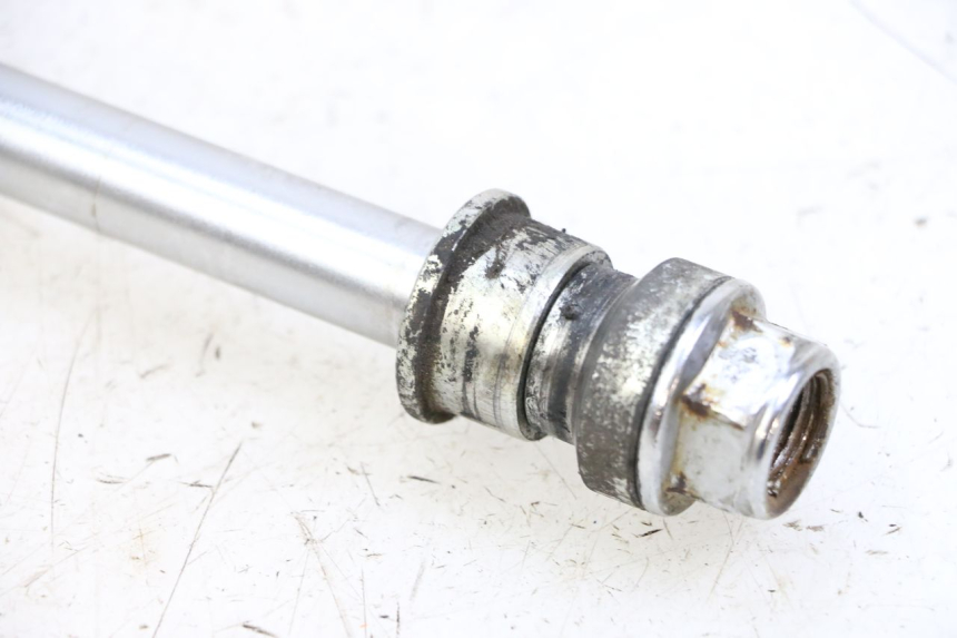photo de EIXO DA RODA TRASEIRA KEEWAY K-LIGHT KLIGHT 125 (2018 - 2025) - Pontos de fixação