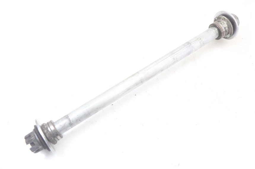 photo de EIXO DA RODA TRASEIRA YAMAHA TDR DELTABOX 125 (1997 - 2003) - Detalhe da peça