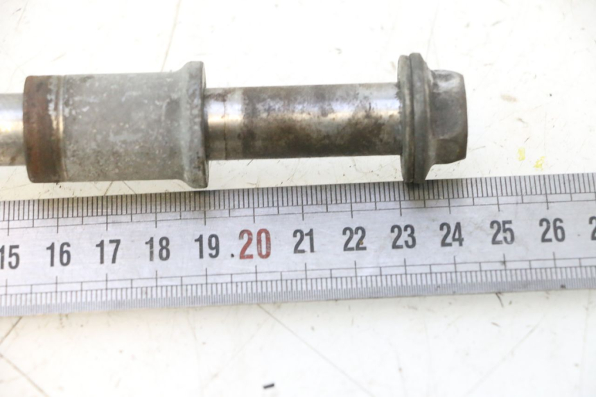 photo de EIXO DA RODA DIANTEIRA HONDA CB TWO FIFTY 250 (1991 - 2002) - Ampliação técnica