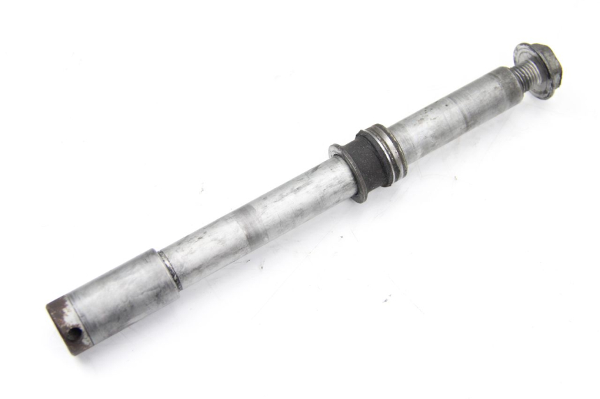 photo de EIXO DA RODA DIANTEIRA HONDA CBR F SC21 1000 (1986 - 1992) - Detalhe da peça