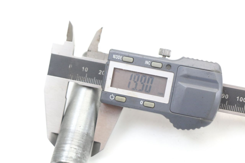 photo de EIXO DA RODA DIANTEIRA APRILIA CLASSIC 125 (1995 - 2001) - Ampliação técnica