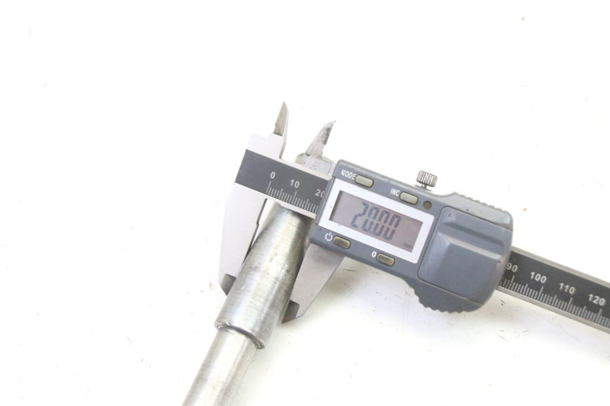 photo de EIXO DA RODA DIANTEIRA APRILIA CLASSIC 125 (1995 - 2001) - Ampliação técnica