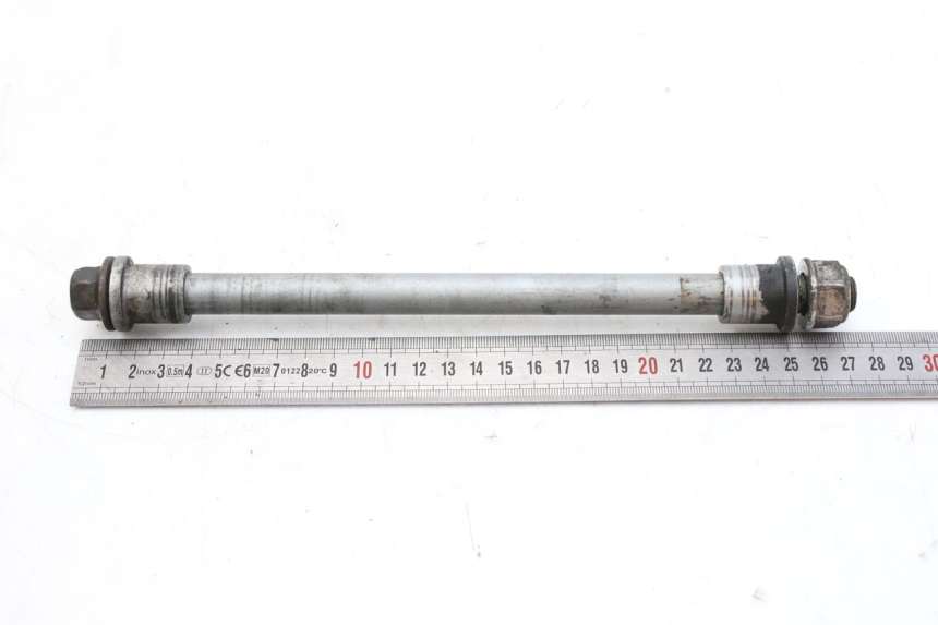 photo de EIXO DA RODA DIANTEIRA HONDA FES S-WING SWING ABS 125 (2007 - 2015) - Zoom do estado de desgaste