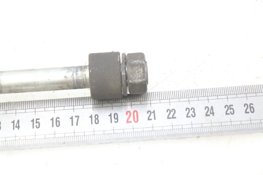 photo de EIXO DA RODA DIANTEIRA MBK FLIPPER 50 (2004 - 2012) - Detalhe da peça