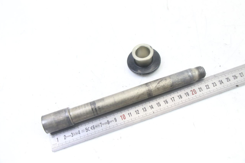 photo de EIXO DA RODA DIANTEIRA KAWASAKI KX F KXF 450 (2009 - 2011) - Ampliação técnica