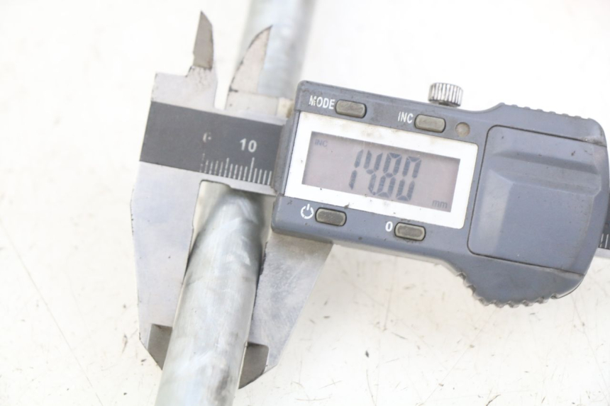 photo de EIXO DA RODA DIANTEIRA PEUGEOT SPEEDFIGHT 3 AIR 50 (2009 - 2015) - Detalhe da peça