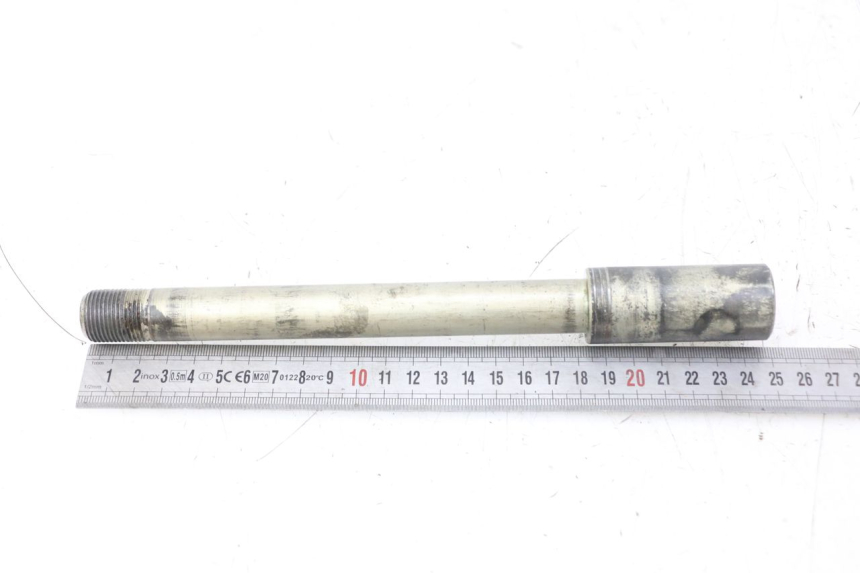 photo de EIXO DA RODA DIANTEIRA SUZUKI GSX F GSXF 650 (2007 - 2015) - Ampliação técnica