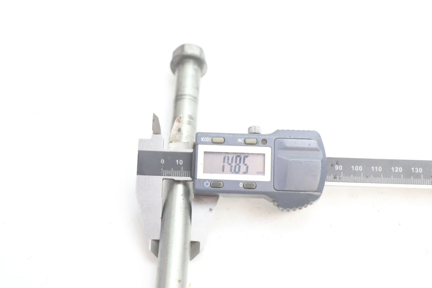 photo de EIXO DA RODA DIANTEIRA PEUGEOT TREKKER 50 (1995 - 2004) - Ampliação técnica