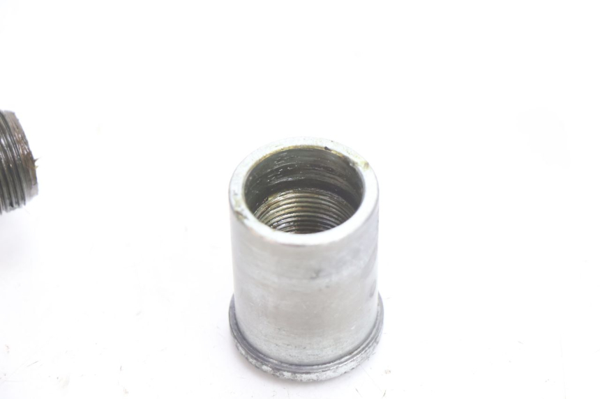 photo de EIXO DA RODA DIANTEIRA KAWASAKI ZX-6R ZX6R 600 (2000 - 2002) - Ampliação técnica