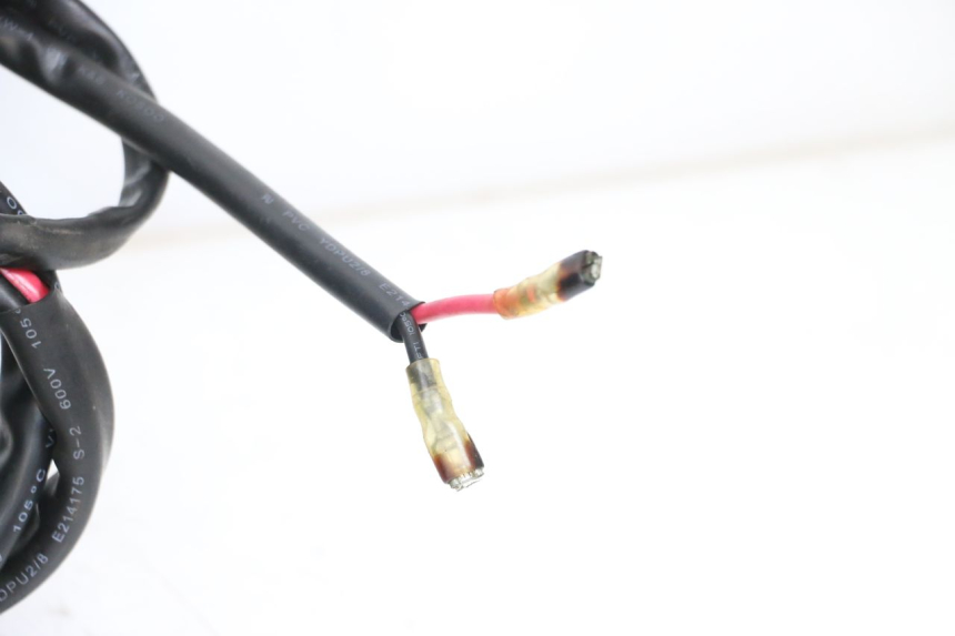 photo de CAIXA DE BATERIA E-MAX 80L 1 (2011 - 2014) - Peça verificada