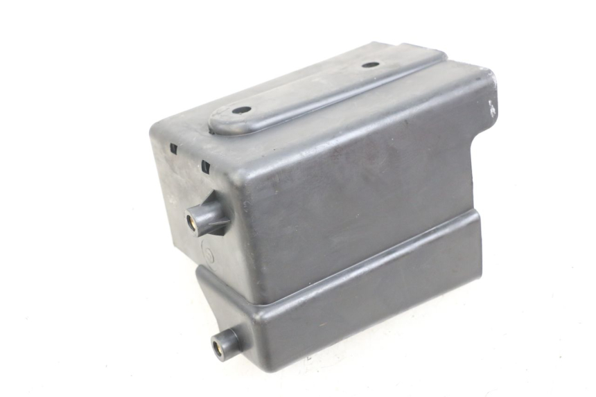 photo de CAIXA DE BATERIA HYOSUNG GV AQUILA 125 (2000 - 2009) - Zoom do estado de desgaste