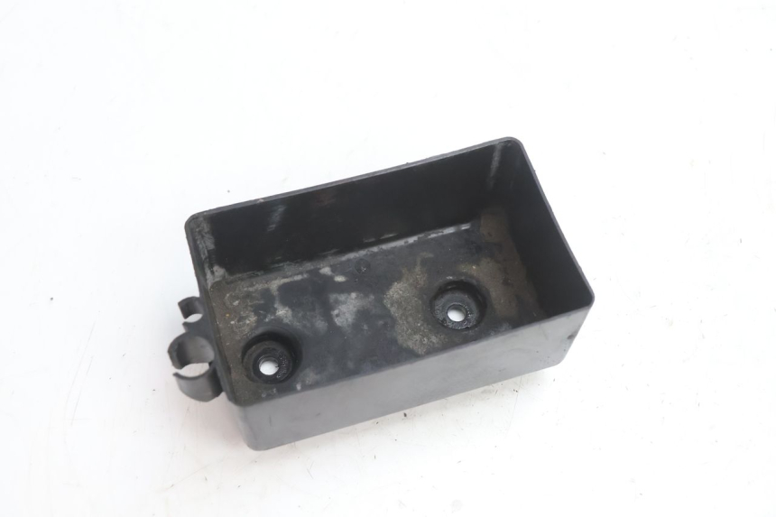 photo de SUPORTE DE BATERIA MBK BOOSTER SPIRIT 50 (1996 - 1999) - Detalhe da peça