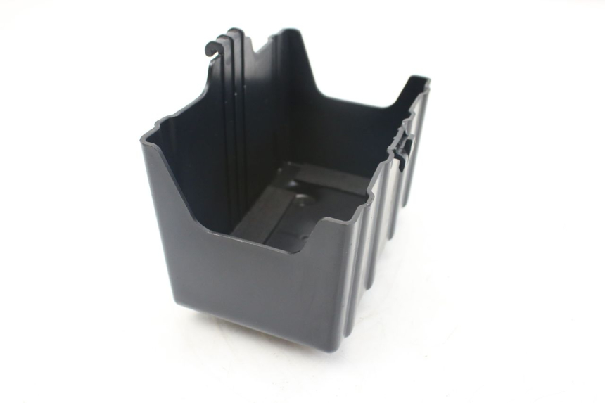 photo de SUPORTE DE BATERIA SYM CITYCOM CITY COM 125 (2009 - 2014) - Zoom do estado de desgaste