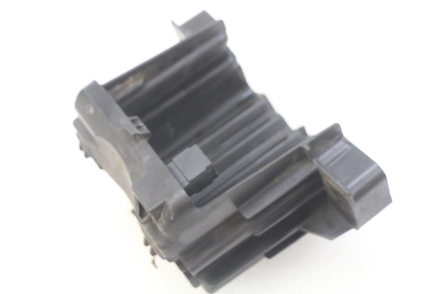 photo de SUPORTE DE BATERIA PEUGEOT CITYSTAR 125 (2011 - 2017) - Detalhe da peça