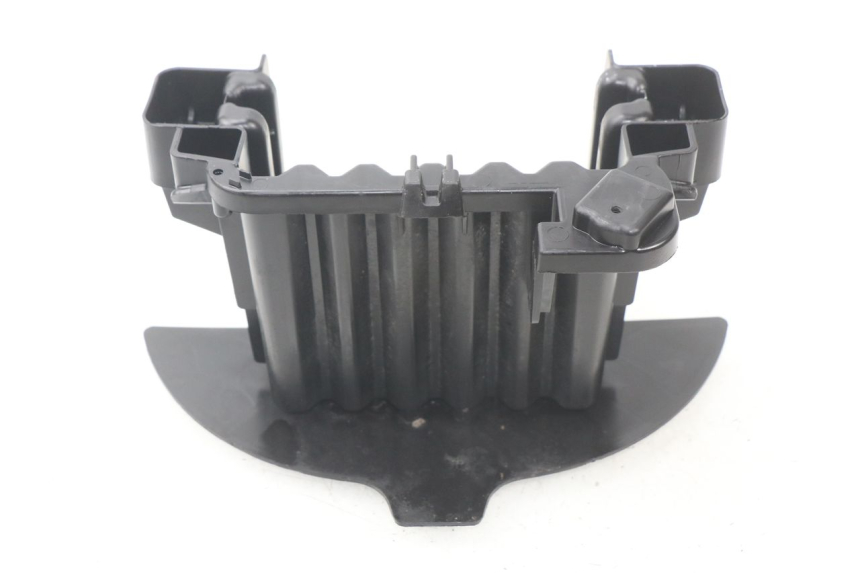 photo de CAIXA DE BATERIA PEUGEOT CITYSTAR 50 (2013 - 2017) - Zoom do estado de desgaste