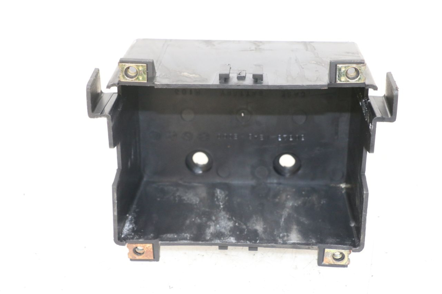 photo de SUPORTE DE BATERIA KYMCO DINK STREET 125 (2009 - 2014) - Outro ângulo de visão