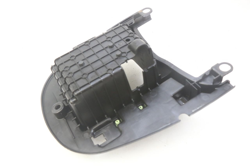 photo de SUPORTE DE BATERIA PEUGEOT DJANGO 2T 50 (2014 - 2019) - Zoom do estado de desgaste