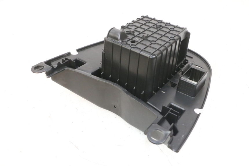 photo de CAIXA DE BATERIA PEUGEOT DJANGO 4T 50 (2014 - 2019) - Outro ângulo de visão