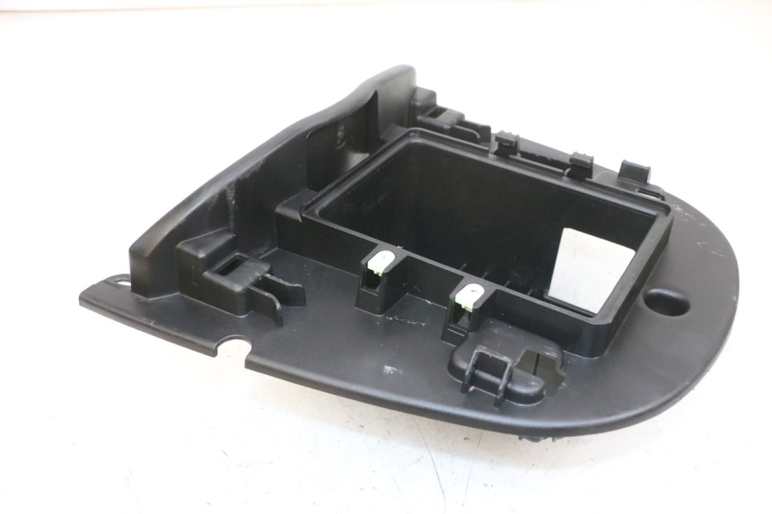 photo de CAIXA DE BATERIA PEUGEOT DJANGO 4T 50 (2014 - 2019) - Ampliação técnica