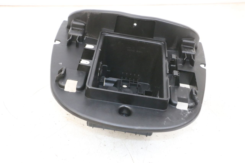 photo de CAIXA DE BATERIA PEUGEOT DJANGO 4T 50 (2014 - 2019) - Vista geral