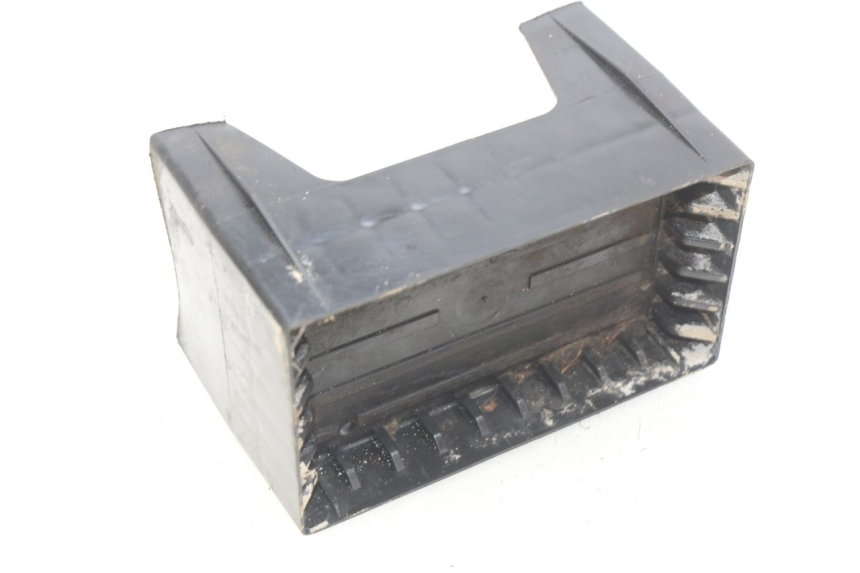 photo de CAIXA DE BATERIA PEUGEOT ELYSTAR 50 (2002 - 2014) - Zoom do estado de desgaste